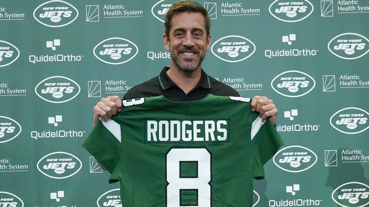 Aaron Rodgers and New York Jets needed each other in quest to end