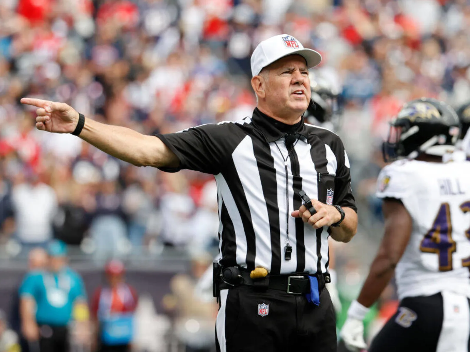 The NFL selects Bill Vinovich as lead referee for Super Bowl