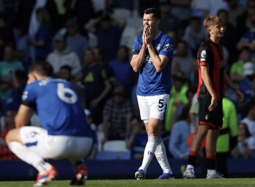 A serious case of the Blues: Everton’s last-gasp defeat breaks unwanted Premier League record